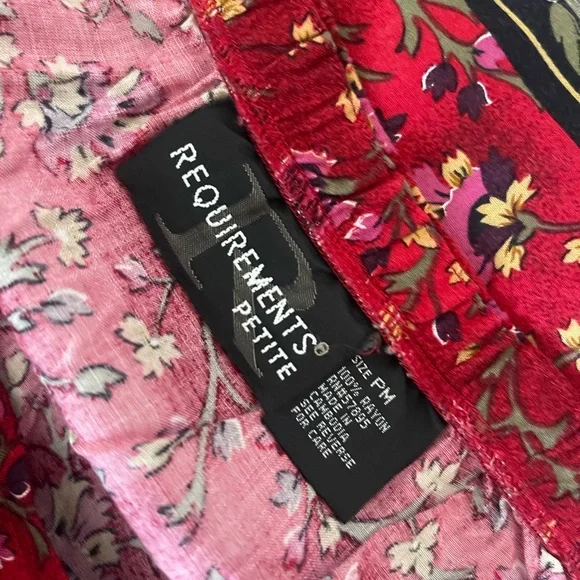 Requirements petite vintage Floral Skirt SZ Pm - Picture 4 of 5